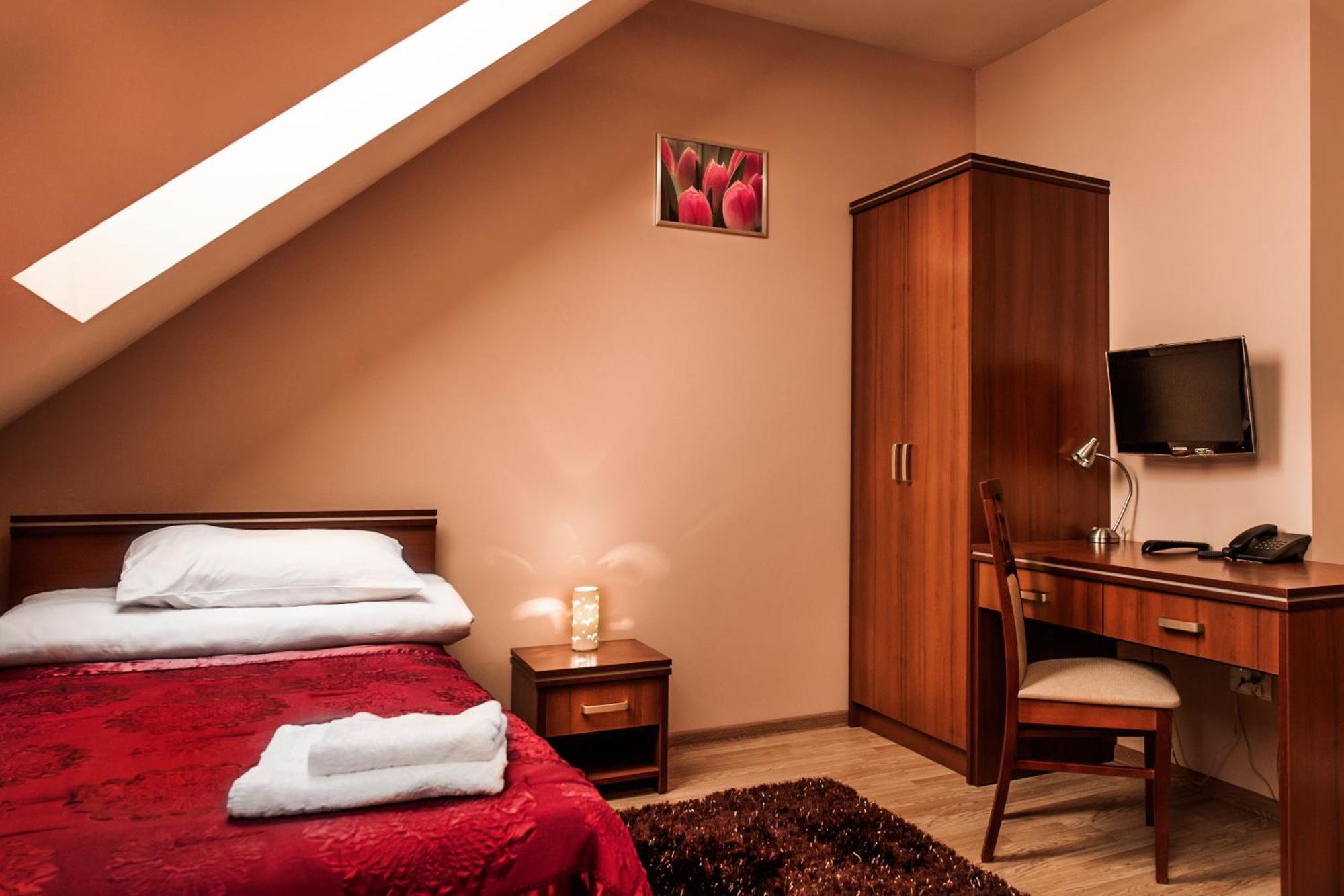 Trzy Korony Hotel Glogow Malopolski Luaran gambar